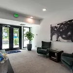 Upscale Cozy Nashville Condo With Pool, Patio, Parking